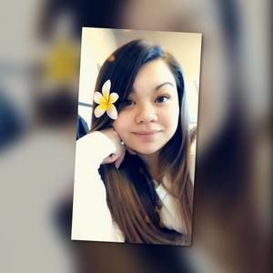 Meet your Posher, Dina